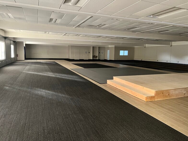 More Photos Of 1536 Shattuck Ave, Berkeley Bank For Lease