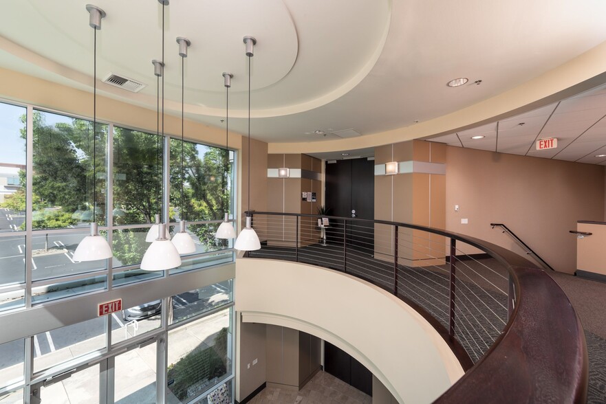More Photos Of 508 Gibson Dr, Roseville Medical For Lease