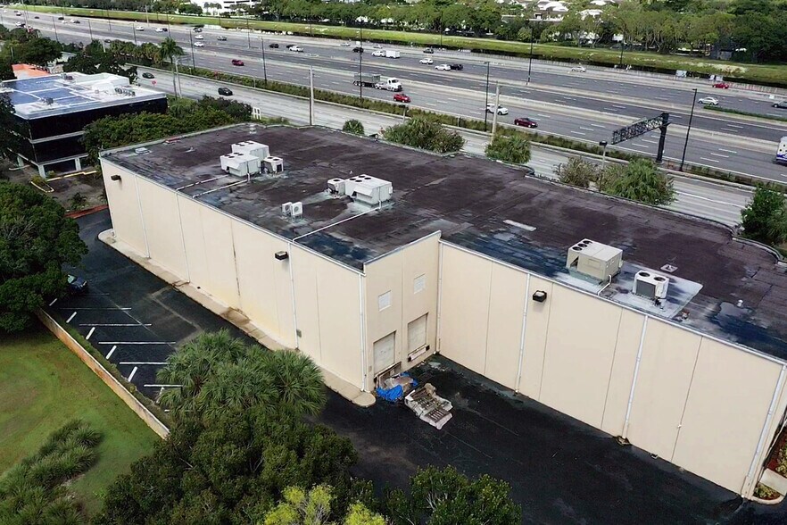 More Photos Of 8210 W State Road 84, Davie Freestanding For Sale