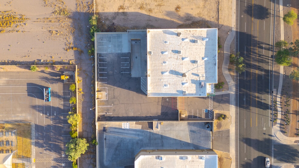 More Photos Of 5801 S 24th St, Phoenix Warehouse For Lease