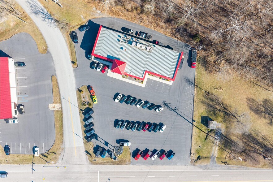 More Photos Of 912 Valley Ridge Rd, Covington General Retail For Sale