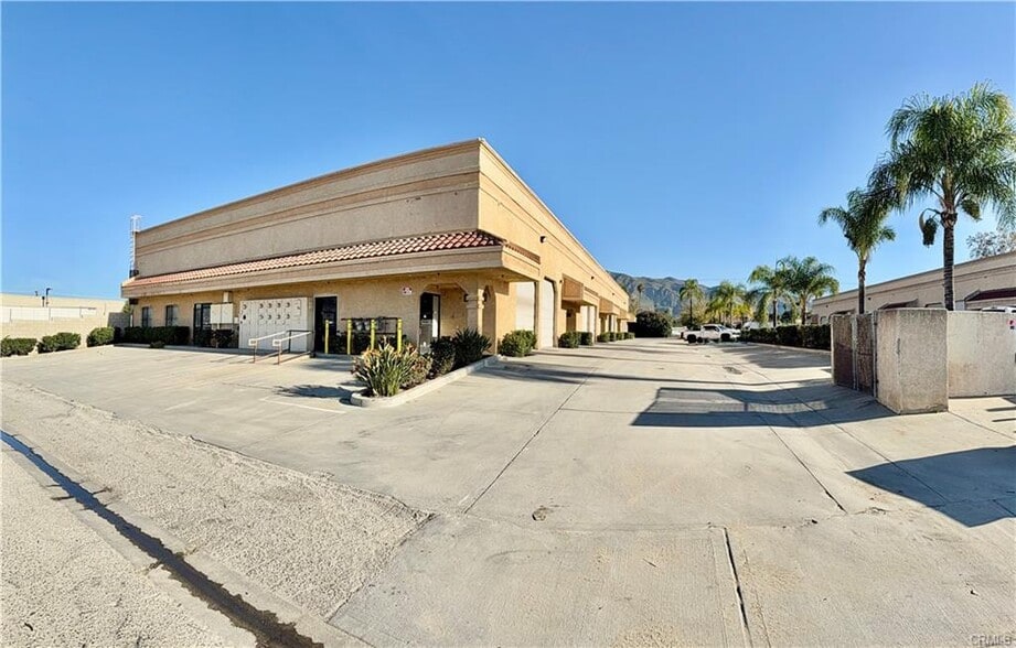 More Photos Of 478 N Scovell Ave, San Jacinto Warehouse For Sale