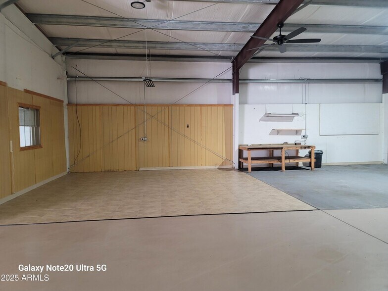 More Photos Of 8282 W Sandy Ln, Arizona City Warehouse For Sale