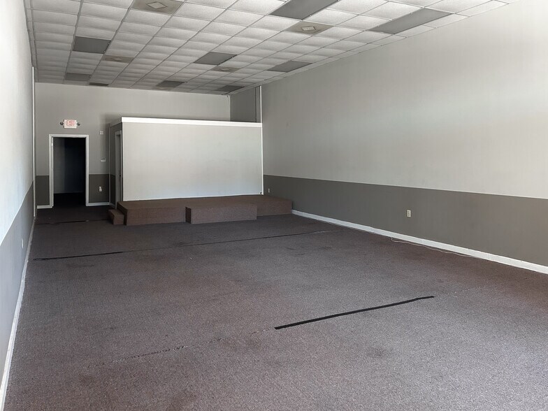 More Photos Of 38 W De Renne Ave, Savannah Unknown For Lease