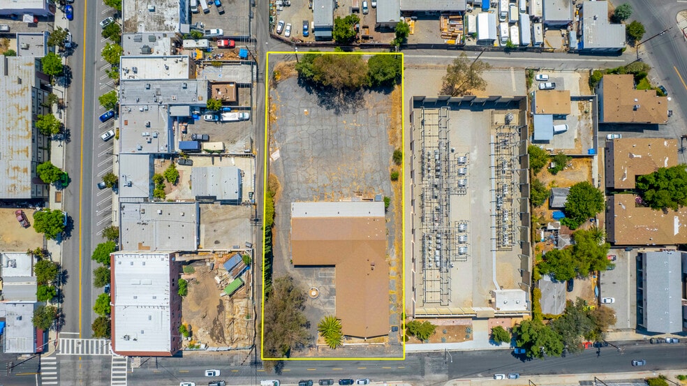 More Photos Of 7216 Valmont St, Tujunga Lodge Meeting Hall For Sale