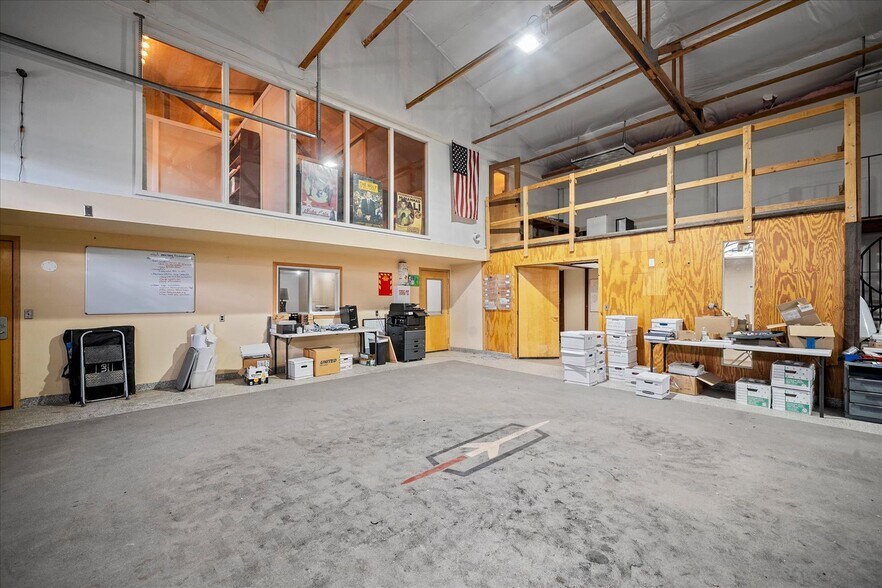 More Photos Of 17220 E Cowley Ave, Spokane Valley Warehouse For Sale