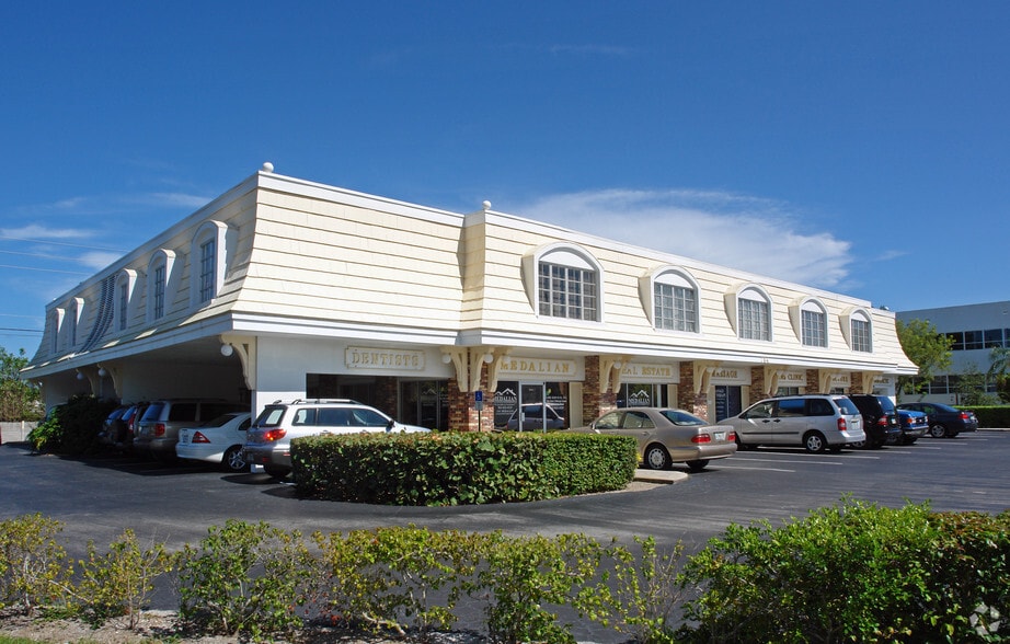 More Photos Of 784 US Highway 1, North Palm Beach Office For Lease