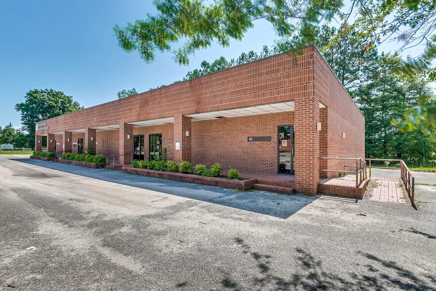 More Photos Of 1202 N Main St, Marion Assisted Living For Sale