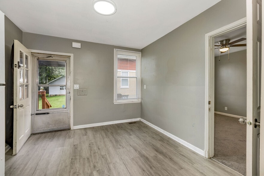 More Photos Of 7508 Elizabeth St, Cincinnati Apartments For Sale
