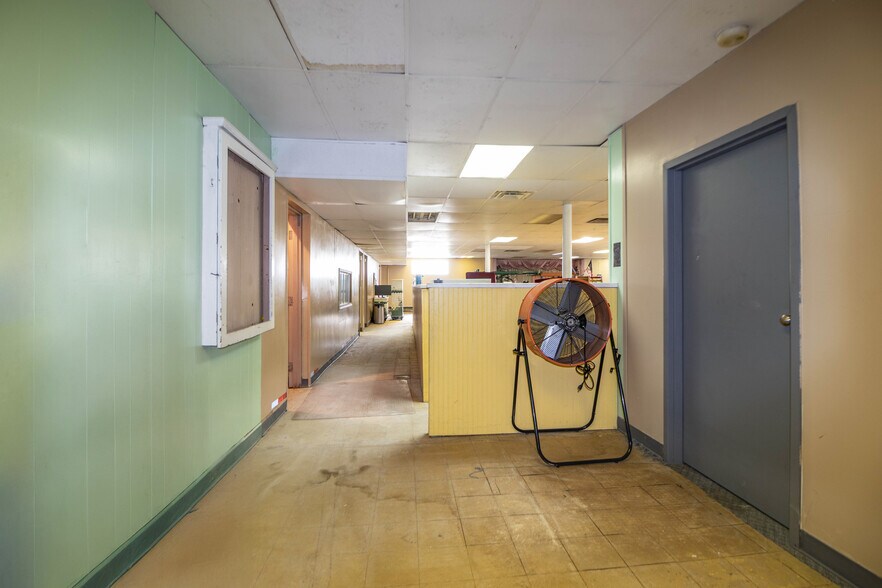 More Photos Of 1515 Section Rd, Cincinnati Religious Facility For Sale