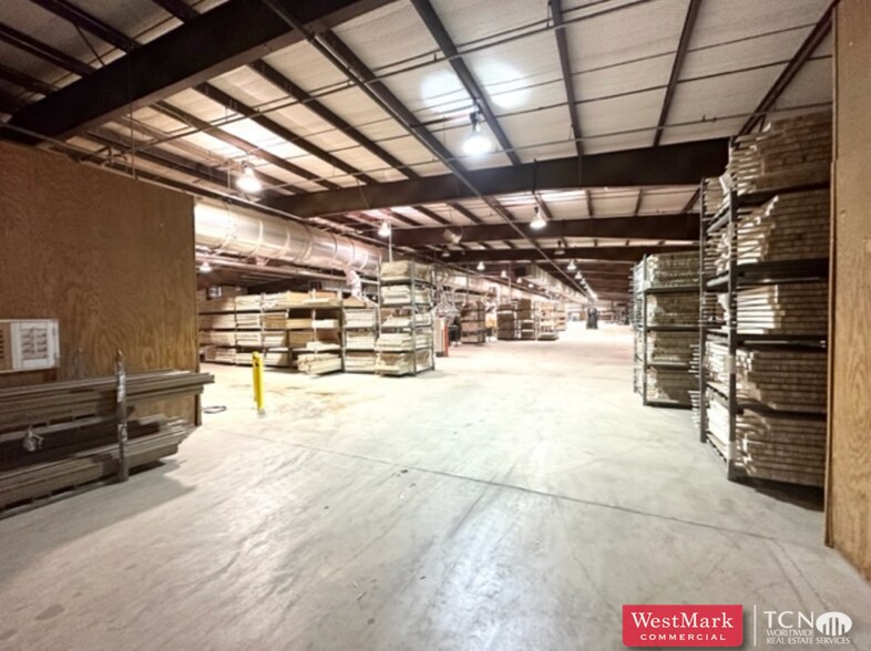 More Photos Of 2002 N Avenue N, Lubbock Manufacturing For Lease
