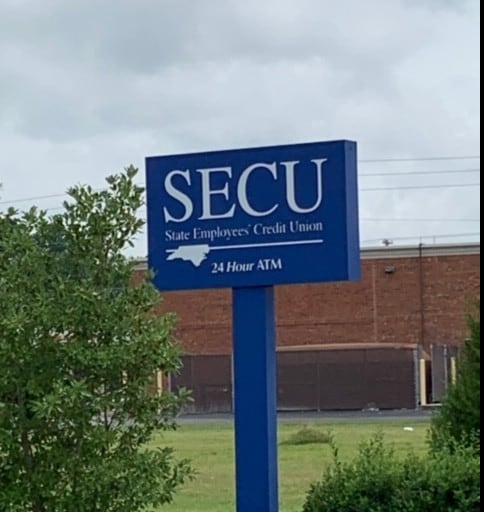 More Photos Of 1815 Forest Hills Rd W, Wilson Office For Lease