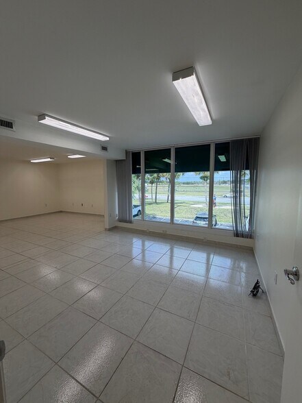 More Photos Of 16155-16155 SW 117th Ave, Miami Light Distribution For Sale