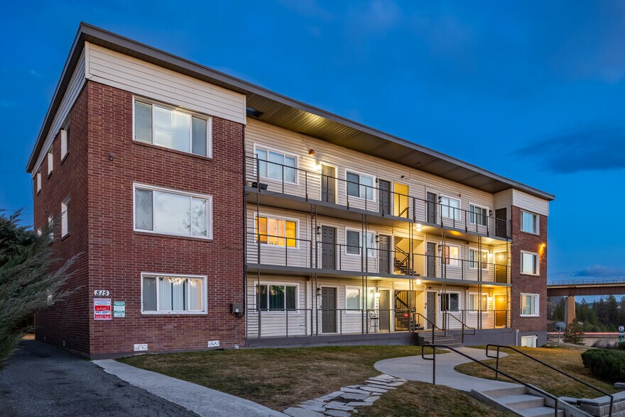 More Photos Of 515 S Coeur D' Alene St, Spokane Apartments For Sale