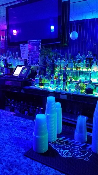 More Photos Of 6314 Roosevelt Ave, Woodside Bar For Sale