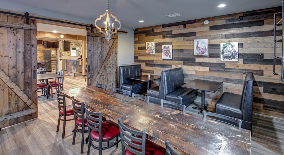 More Photos Of 798 Ocean Shores Blvd NW, Ocean Shores Bar For Sale