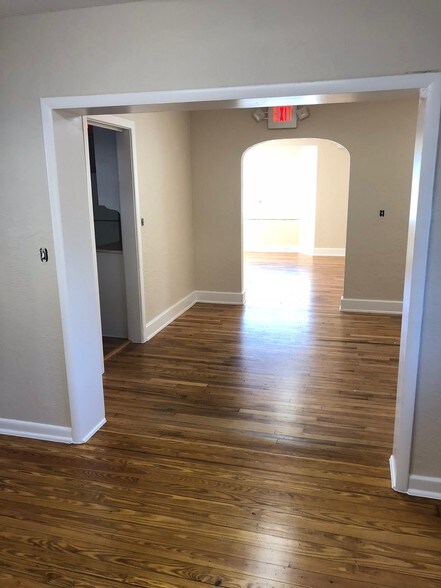 More Photos Of 1812 W 1st St, Sanford Office For Lease