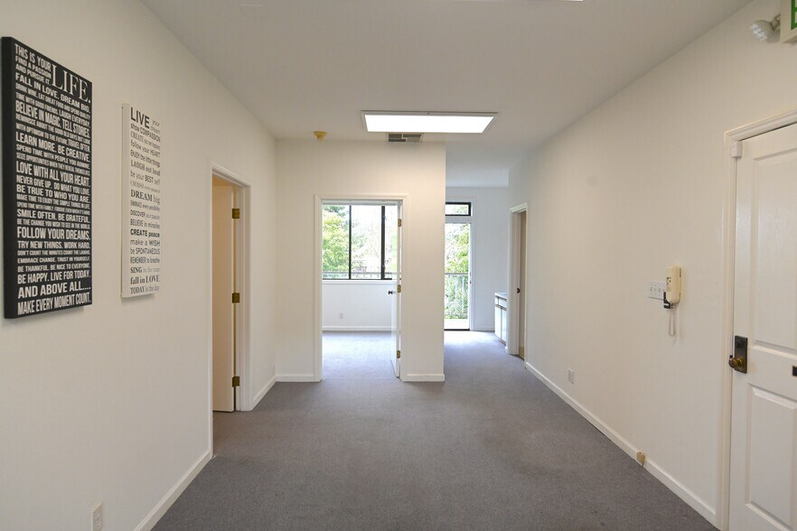 More Photos Of 1122 Clement St, San Francisco Storefront Retail Office For Lease