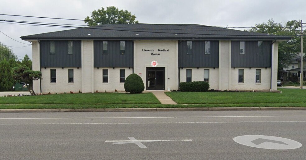 More Photos Of 510 Darby Rd, Havertown Medical For Sale