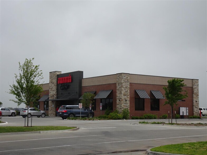 More Photos Of 725-949 SW 25th St, Oklahoma City Unknown For Lease