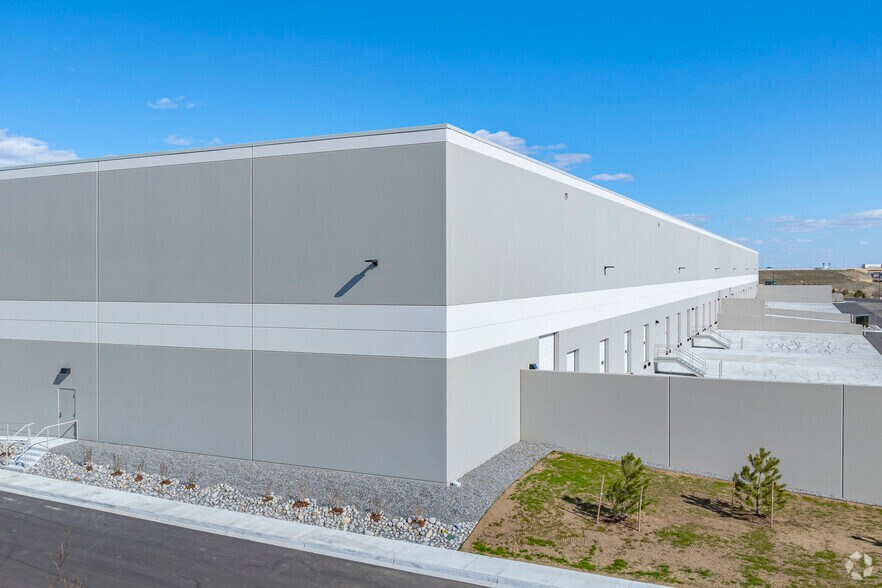 More Photos Of 3645 Precision Dr, Loveland Industrial For Lease