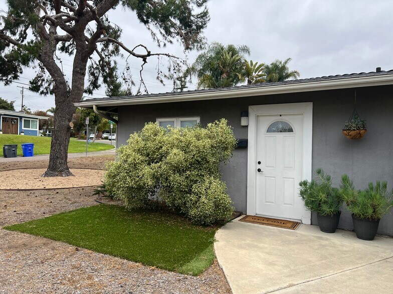 More Photos Of 2808-2810 Pio Pico Dr, Carlsbad Office For Lease