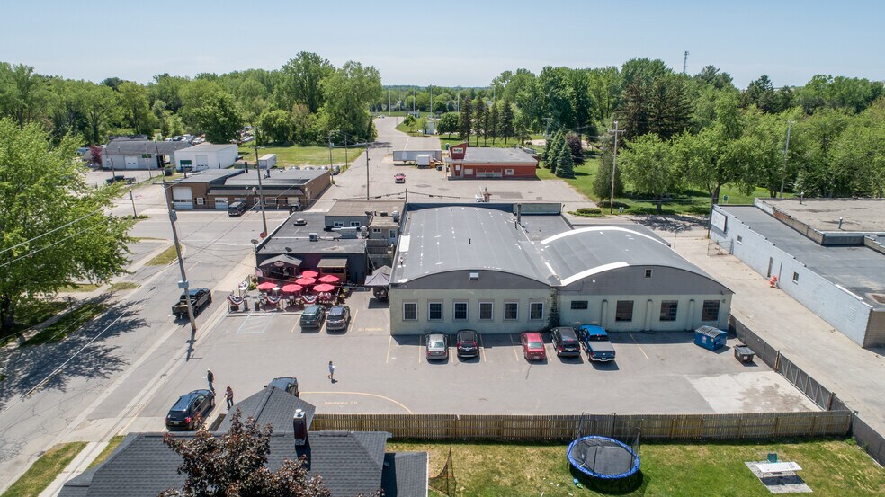 More Photos Of 241 W Randall St, Coopersville Warehouse For Sale