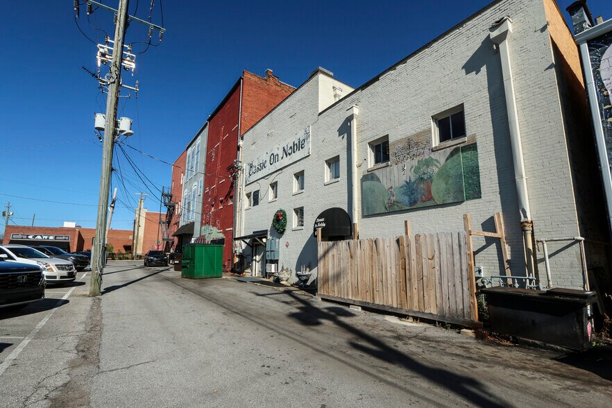 More Photos Of 1024 Noble St, Anniston Storefront Retail Office For Sale