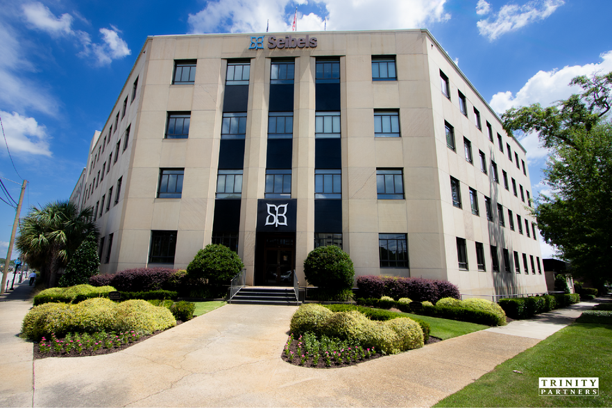 Primary Photo Of 1501 Lady St, Columbia Office For Sale