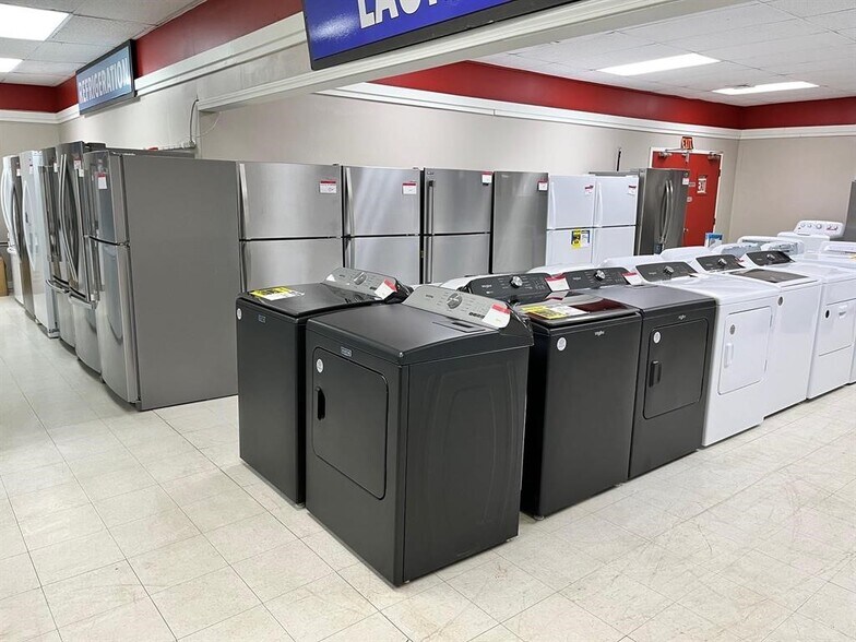 More Photos Of 1598 US-Route 302, Berlin Convenience Store For Sale