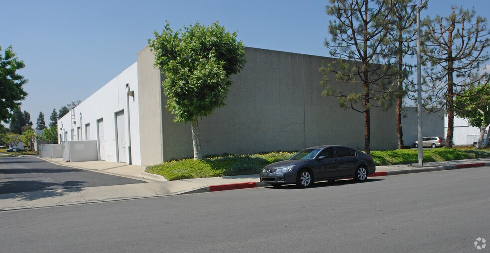 More Photos Of 20253-20265 Paseo Del Prado, Walnut Warehouse For Lease