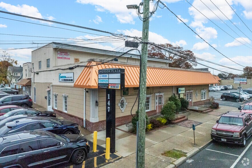 Primary Photo Of 131-169 E Merrick Rd, Valley Stream Storefront For Sale