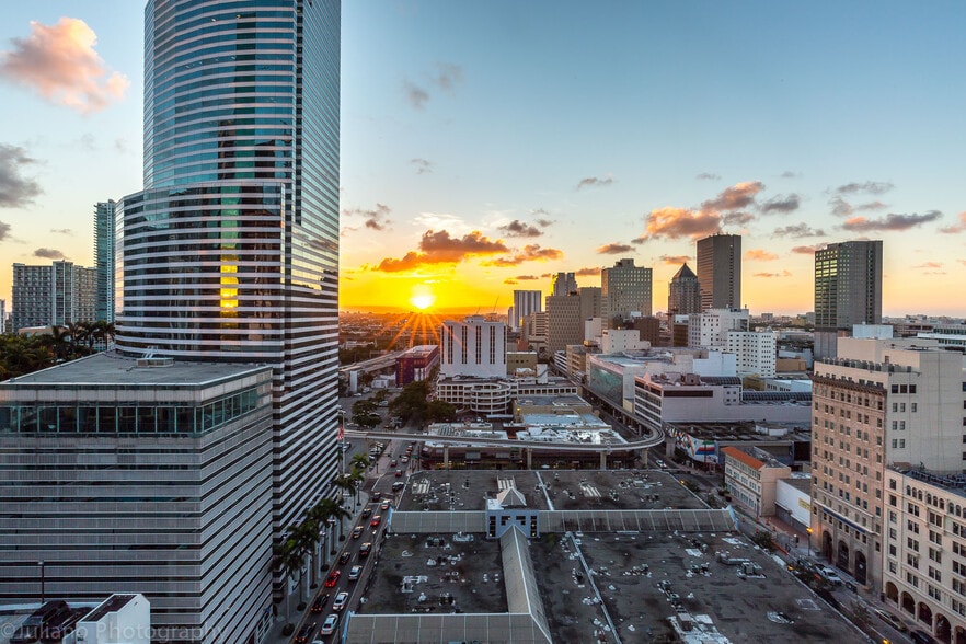More Photos Of 150 SE 2nd Ave, Miami Office Residential For Sale