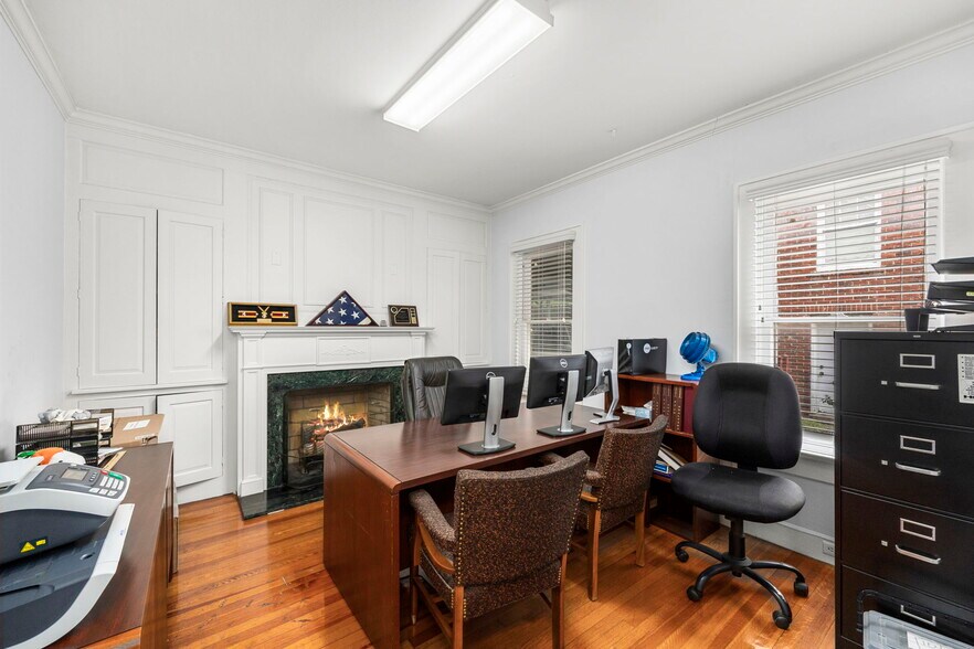 More Photos Of 708 Sul Ross St, Houston Office Residential For Sale