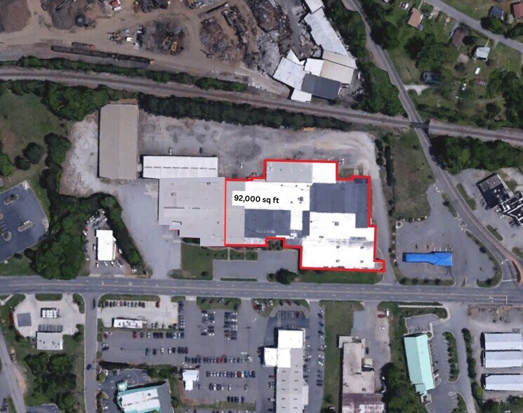 Primary Photo Of 1243 E Garner Bagnal Blvd, Statesville Warehouse For Lease