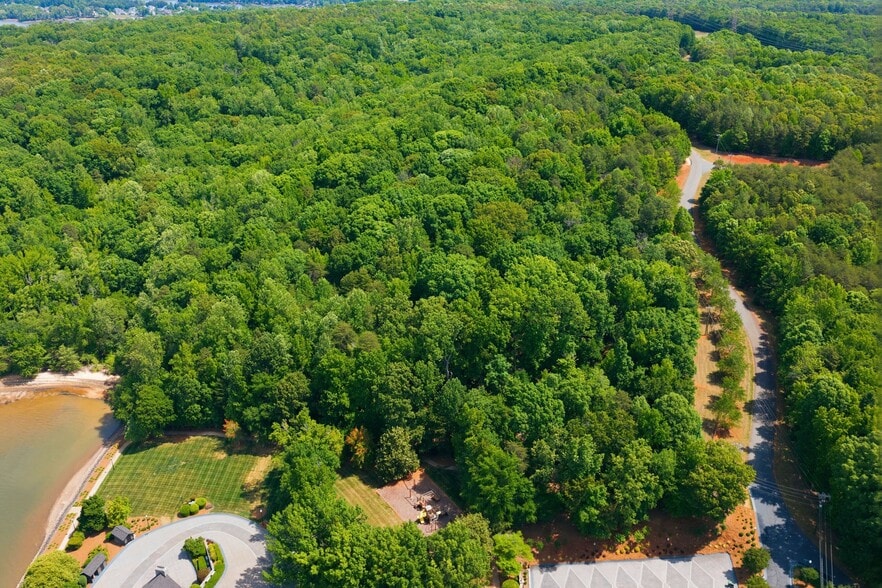 More Photos Of 9715 Nine Eagles Ln, Charlotte Specialty For Sale