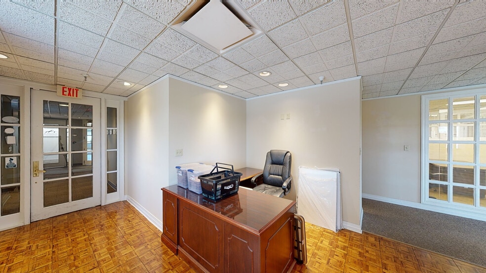 More Photos Of 5314 S Yale Ave, Tulsa Office For Lease