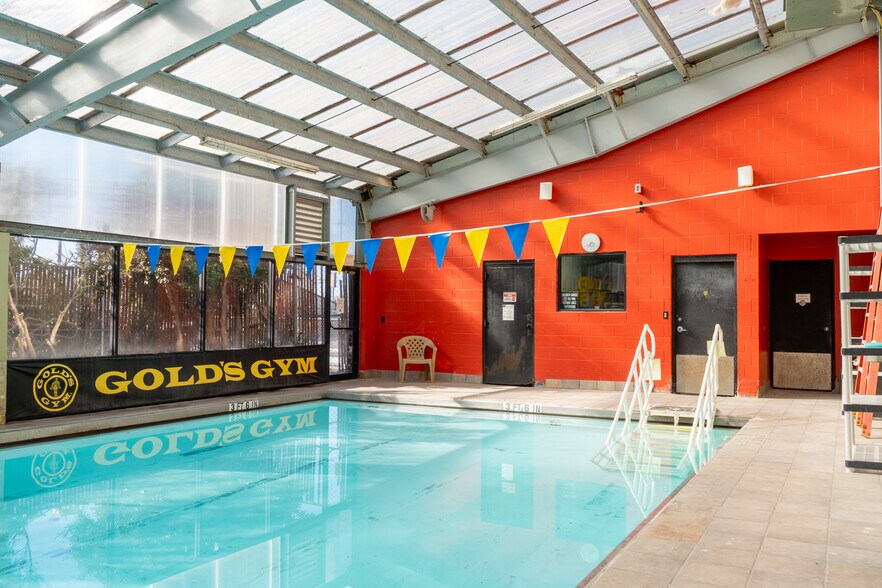 More Photos Of 3000 Blackburn St, Amarillo General Retail For Sale