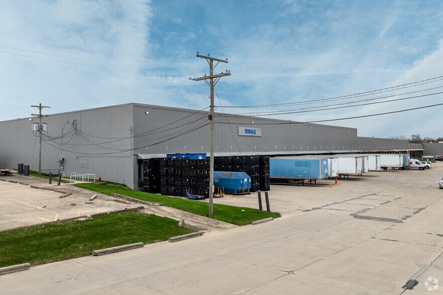 More Photos Of 1003 Bellbrook Ave, Xenia Warehouse For Lease