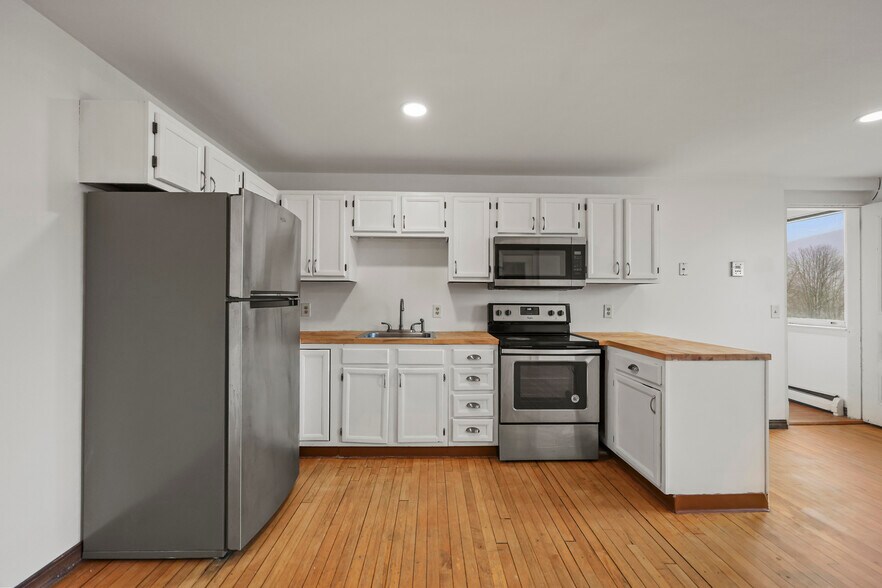 More Photos Of 55 Crystal St, Lenox Dale Apartments For Sale