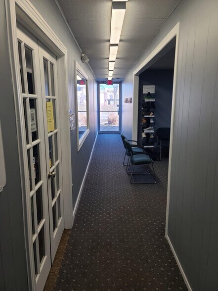 More Photos Of 35337 Warren Rd, Westland Medical For Sale