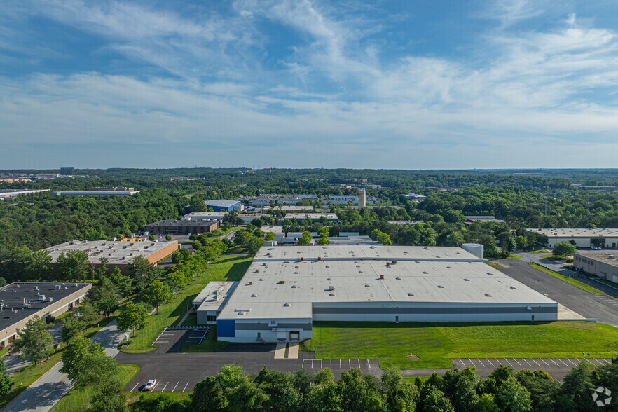 More Photos Of 7200 Standard Dr, Hanover Warehouse For Lease