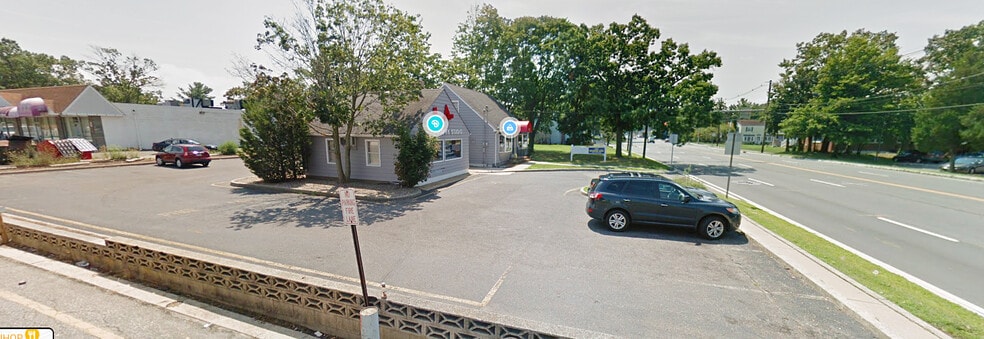 More Photos Of 805 Hooper Ave, Toms River General Retail For Lease