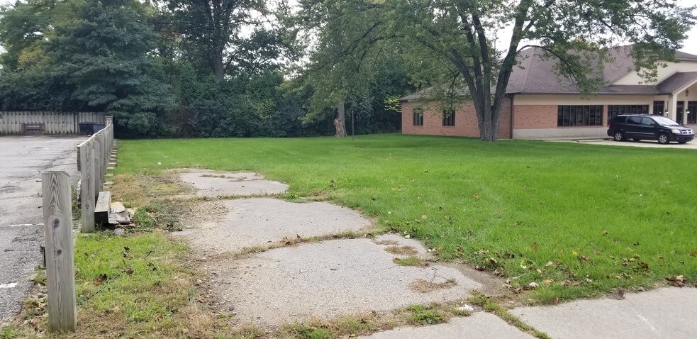 More Photos Of 2016 Edison Rd, South Bend Land For Sale