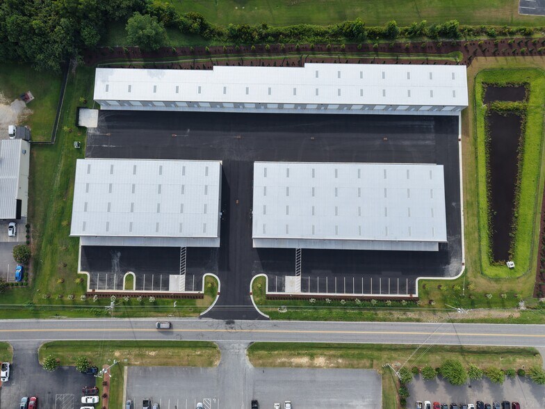 More Photos Of 4771 Reedy Branch Rd, Winterville Warehouse For Lease