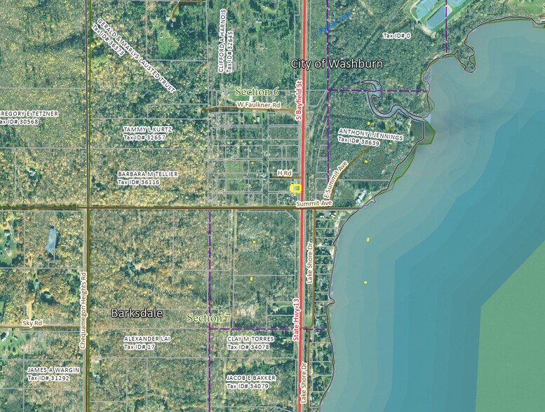 More Photos Of 1819 W Bayfield St, Washburn Freestanding For Sale