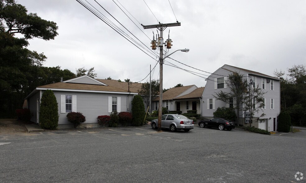 More Photos Of 116 Route 3A Rd, Sagamore Beach Office For Sale