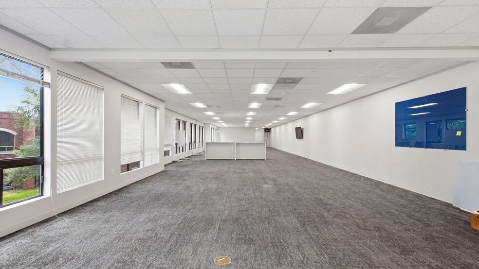 More Photos Of 925 Capital Of Texas S, Austin Unknown For Lease
