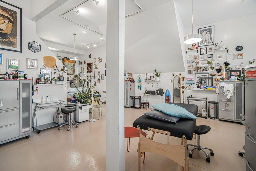 More Photos Of 2110 Ashby Ave, Berkeley Multifamily For Sale