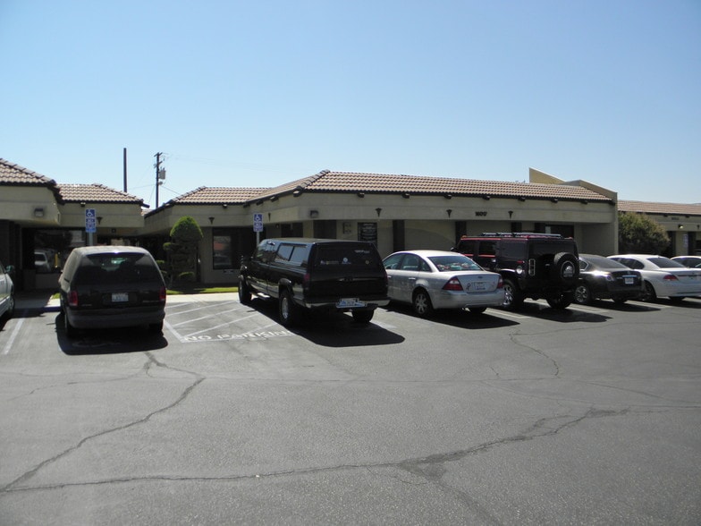 More Photos Of 16017 Tuscola Rd, Apple Valley Medical For Lease